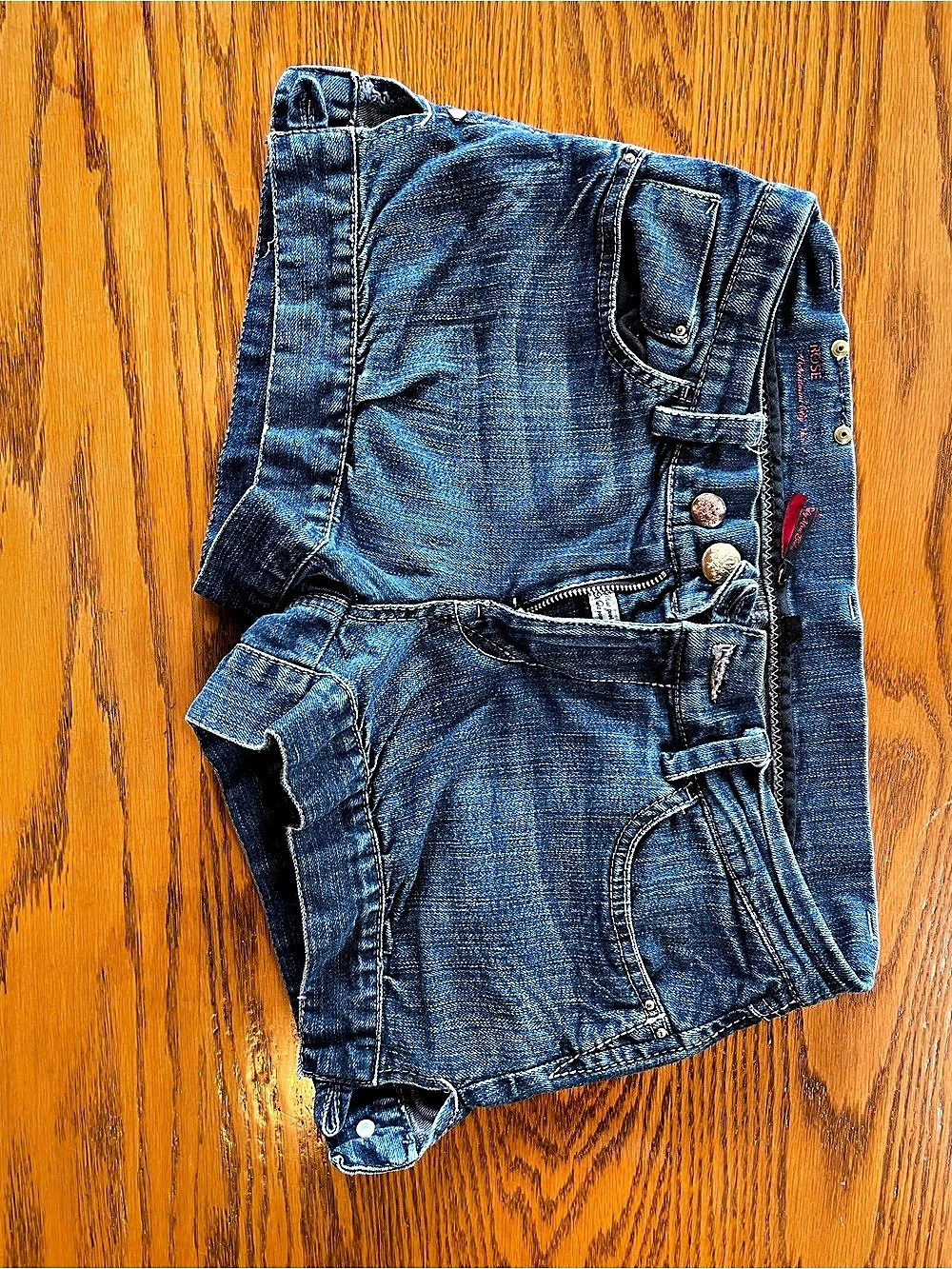 Red by Marc Echo denim shorts